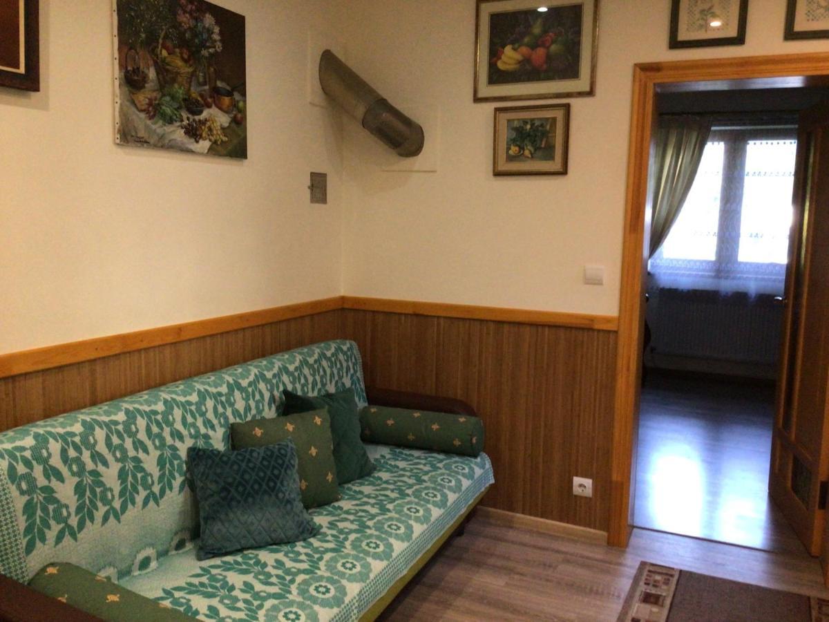 Flat Lägenhet Jaremtje Exteriör bild